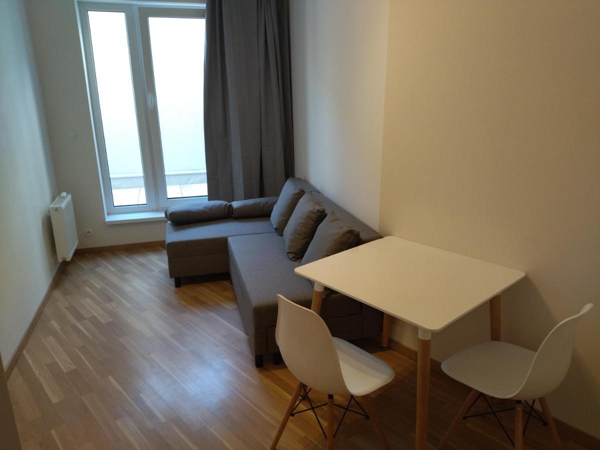Brand New One Bedroom Apartment #54 In Brand New Building With Free Parking Prag Exteriör bild